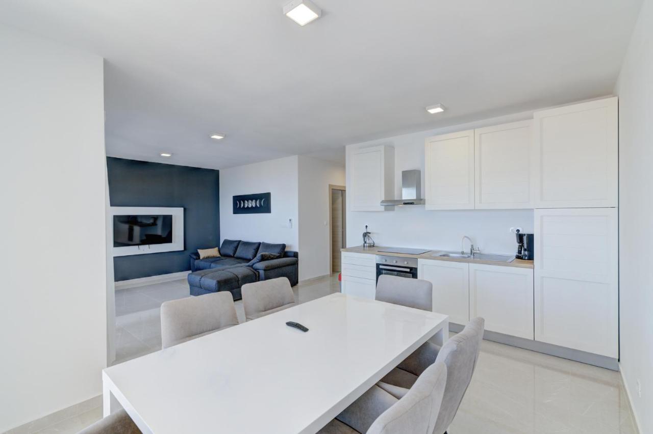 Apartmani Olimp สเวติยูไร ภายนอก รูปภาพ