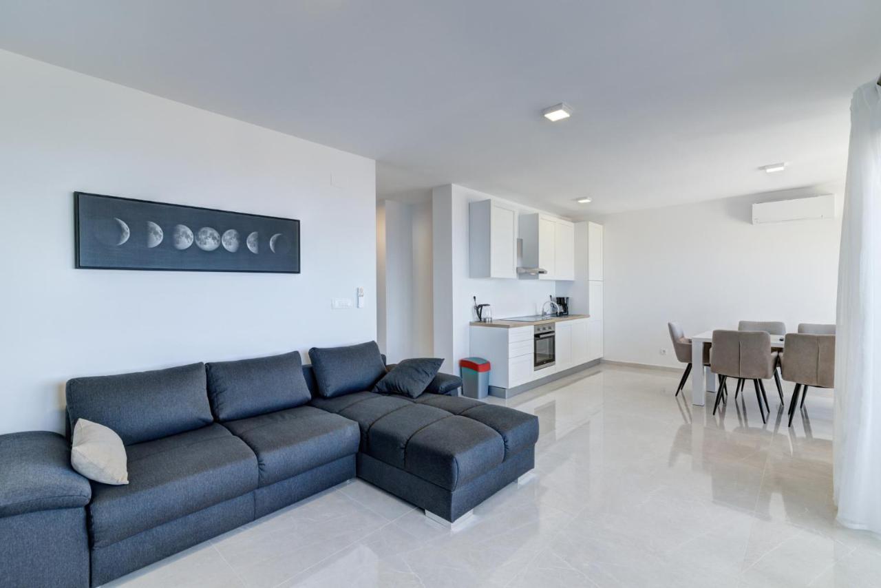 Apartmani Olimp สเวติยูไร ภายนอก รูปภาพ