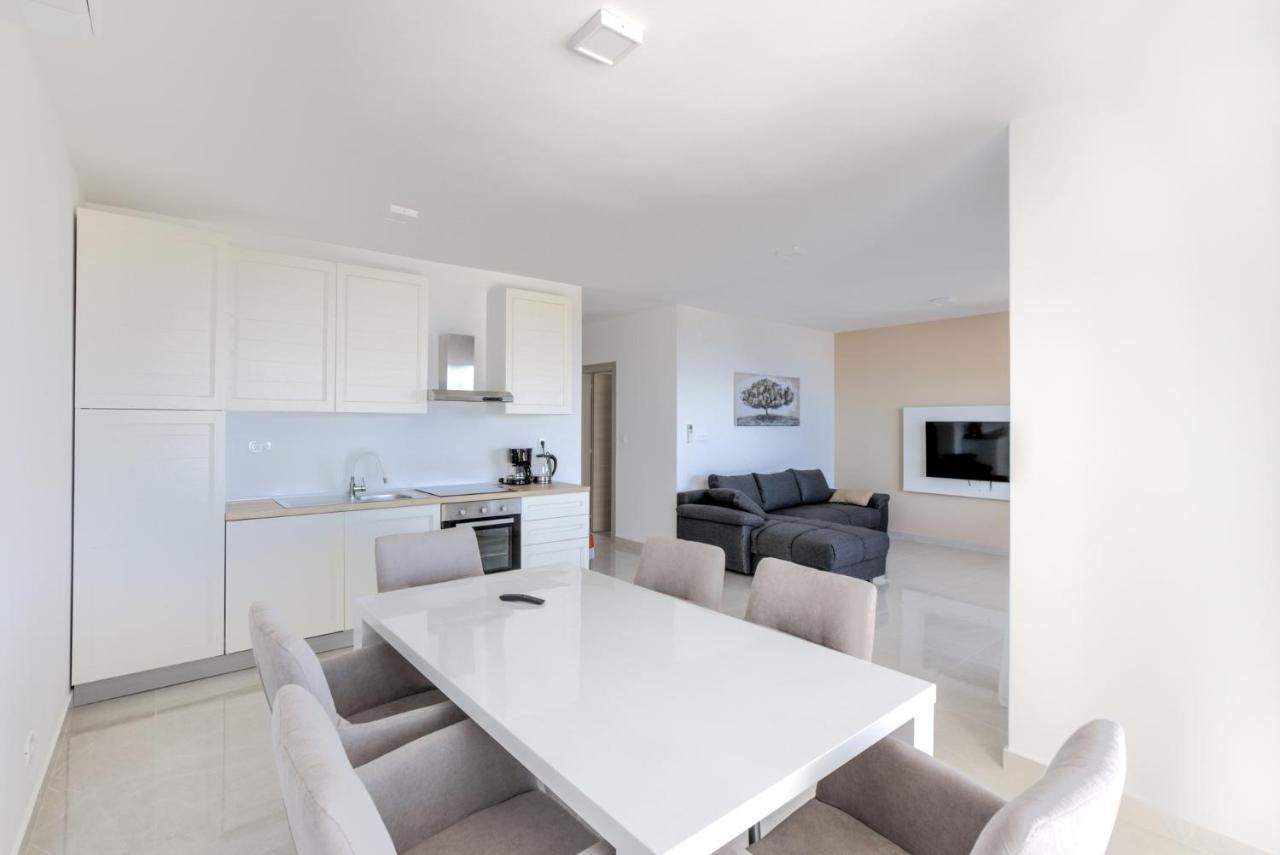 Apartmani Olimp สเวติยูไร ภายนอก รูปภาพ